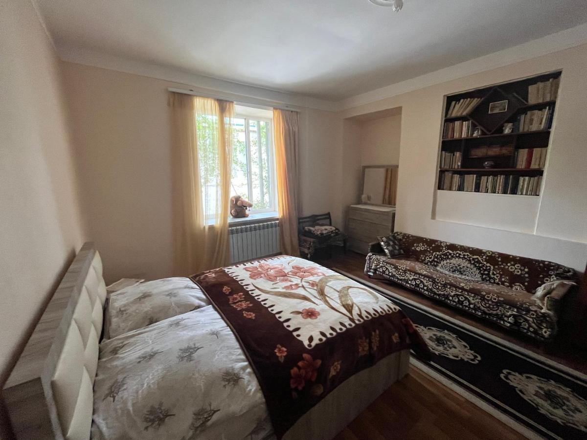 Inexpensive House Bed & Breakfast Vanadzor Bagian luar foto