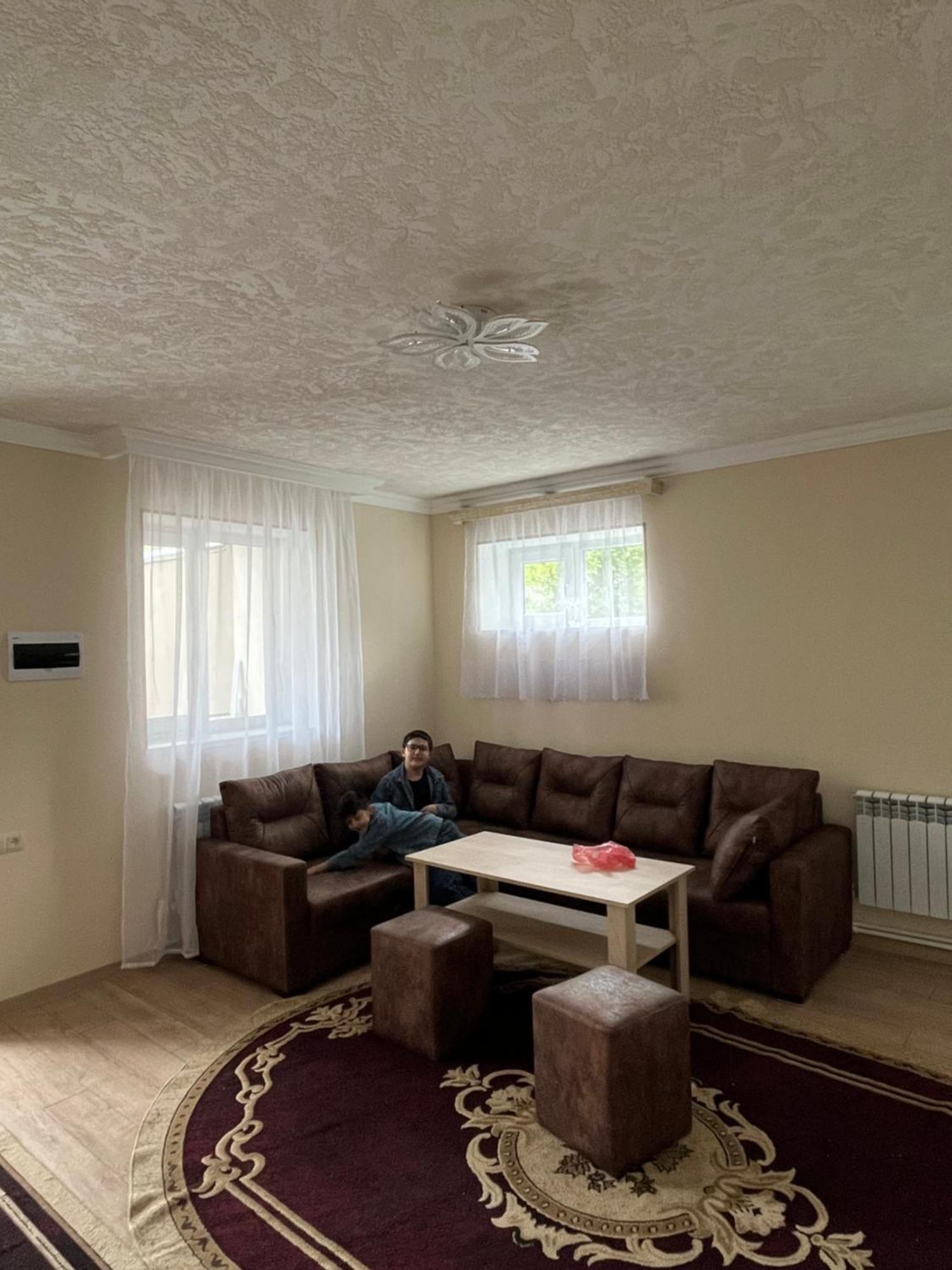 Inexpensive House Bed & Breakfast Vanadzor Bagian luar foto