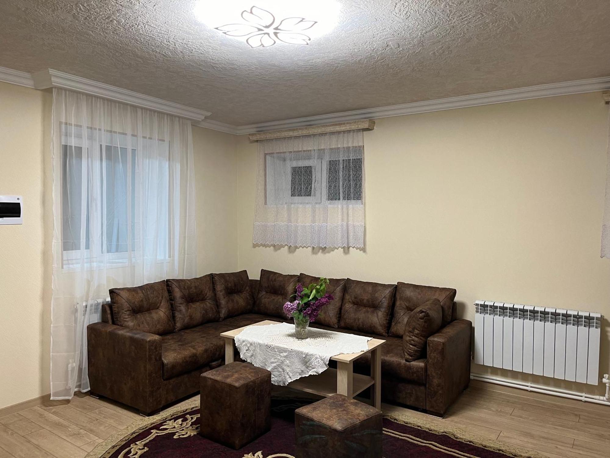 Inexpensive House Bed & Breakfast Vanadzor Bagian luar foto